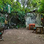 Base Bunglows Hotel 3*
