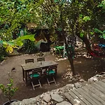 Base Bunglows Olympos