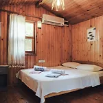 Base Bunglows Hotel Olympos