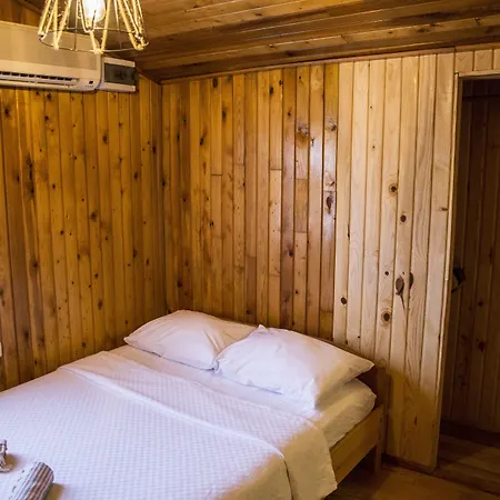 Base Bunglows Privat bolig