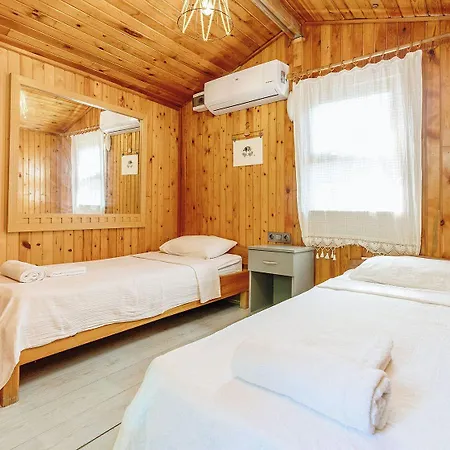 Hotel Base Olympos
