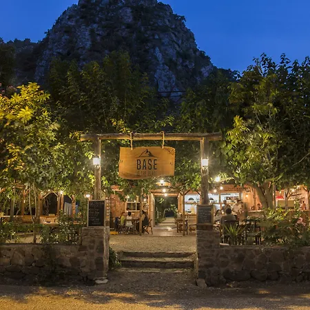 Base Olympos